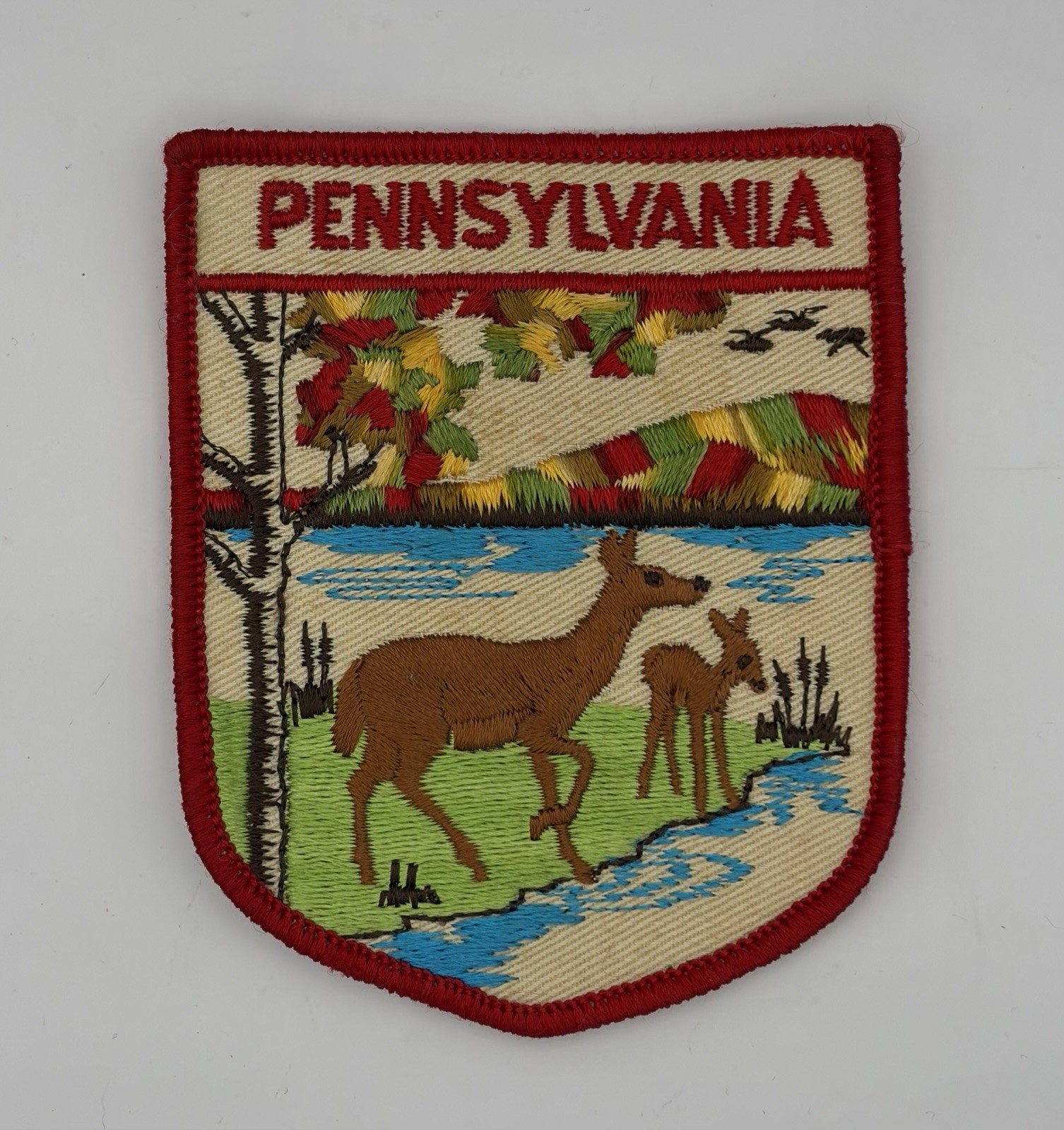 Vintage Pennsylvania Souvenir Travel Patch – Embroidered Wildlife Scene