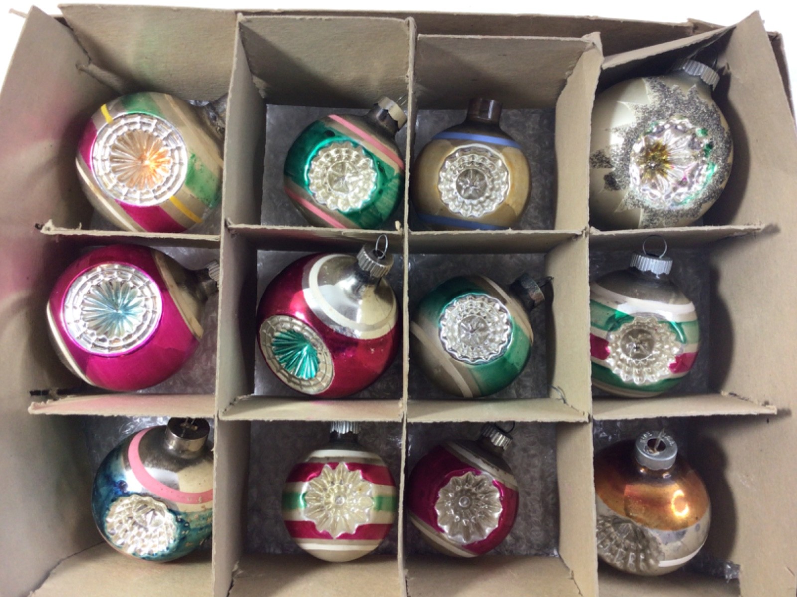 12 Vtg Mixed Christmas Ornaments Shiny Brite Double Reflector Indent Starburst