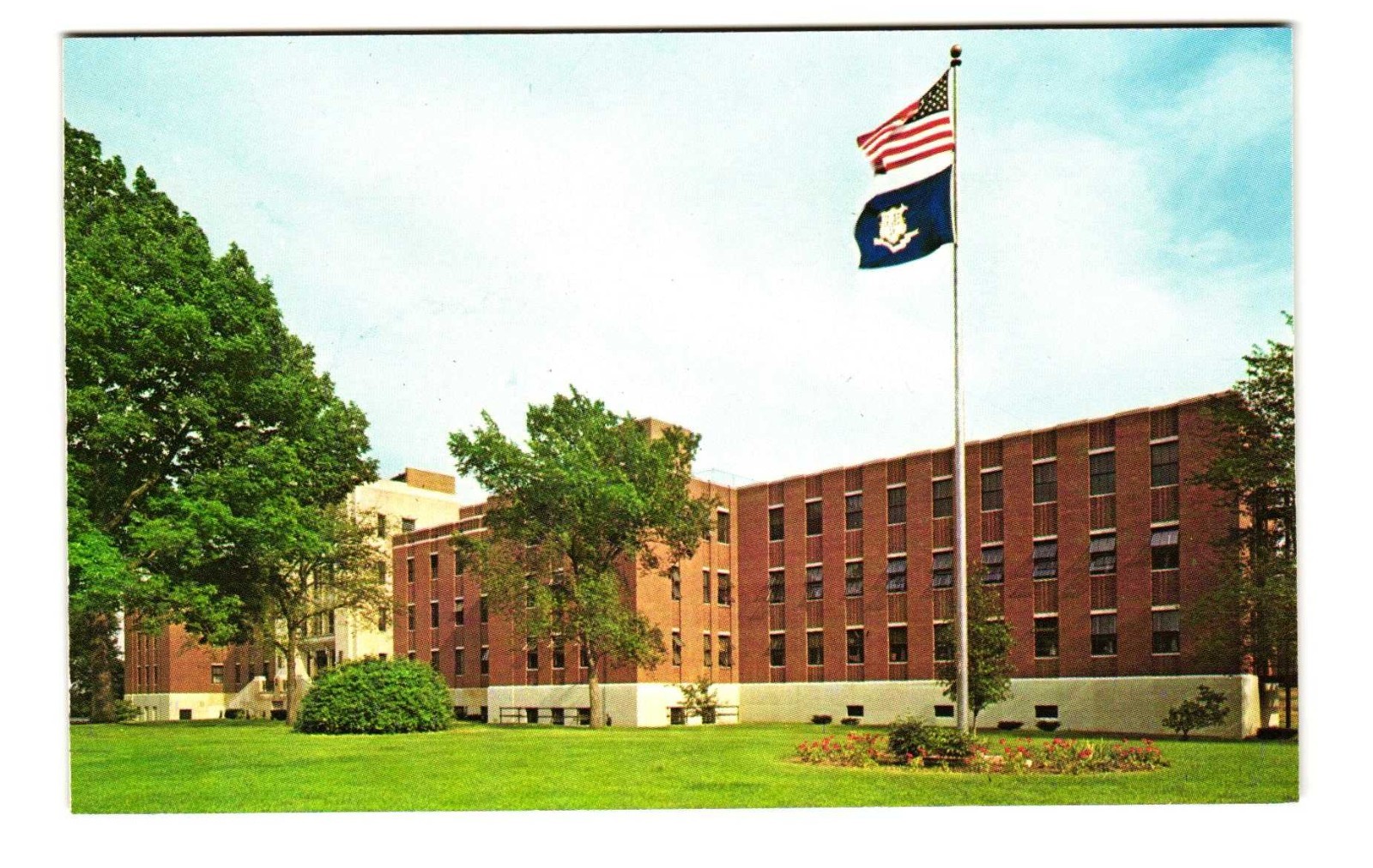 Cedar Crest Regional Hospital Newington CT vintage postcard unposted