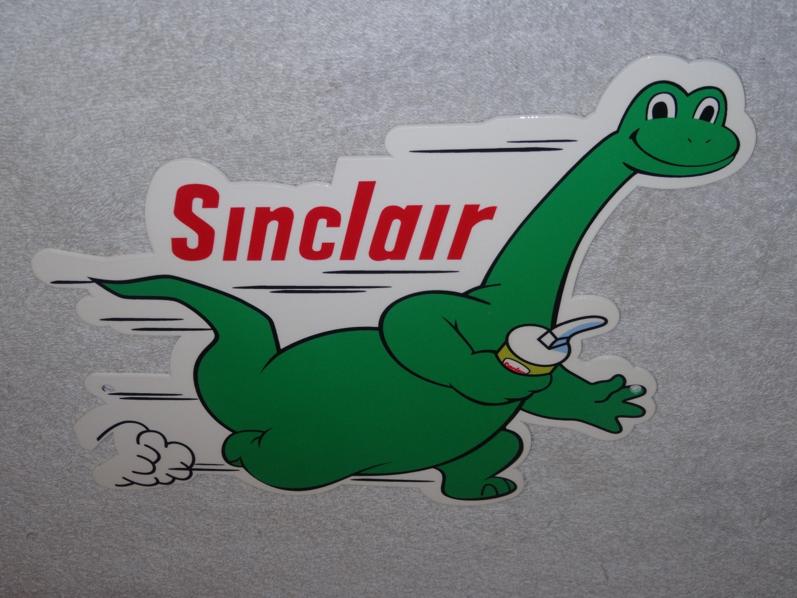 VINTAGE SINCLAIR DINO THE DINOSAUR RUNNING W/ OIL 14
