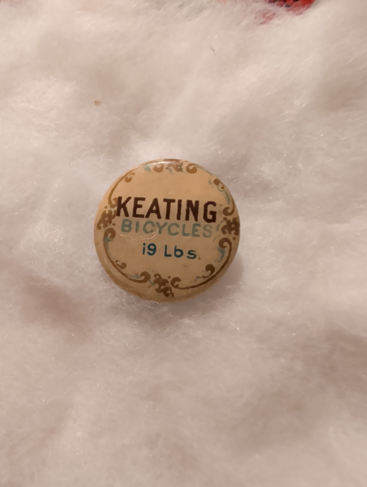 1890s Keating Bicycles celluloid advertising lapel button