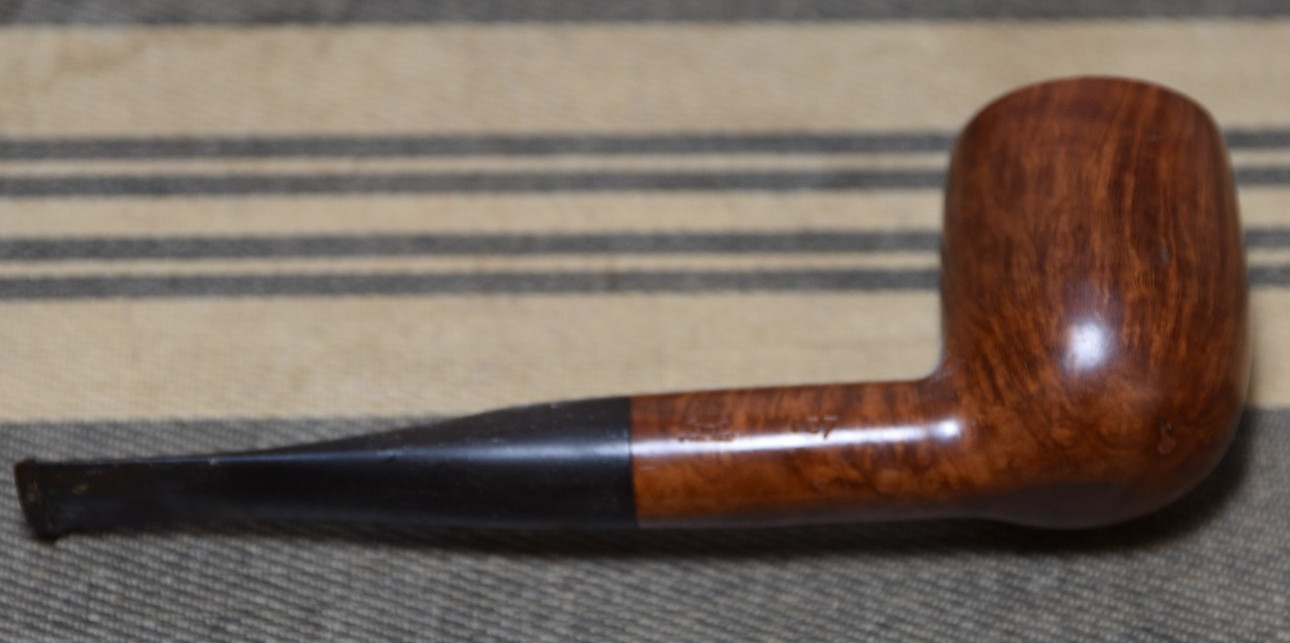 COMOY\'S Supreme Grain London ESTATE Tobacco Smoking Pipe VINTAGE