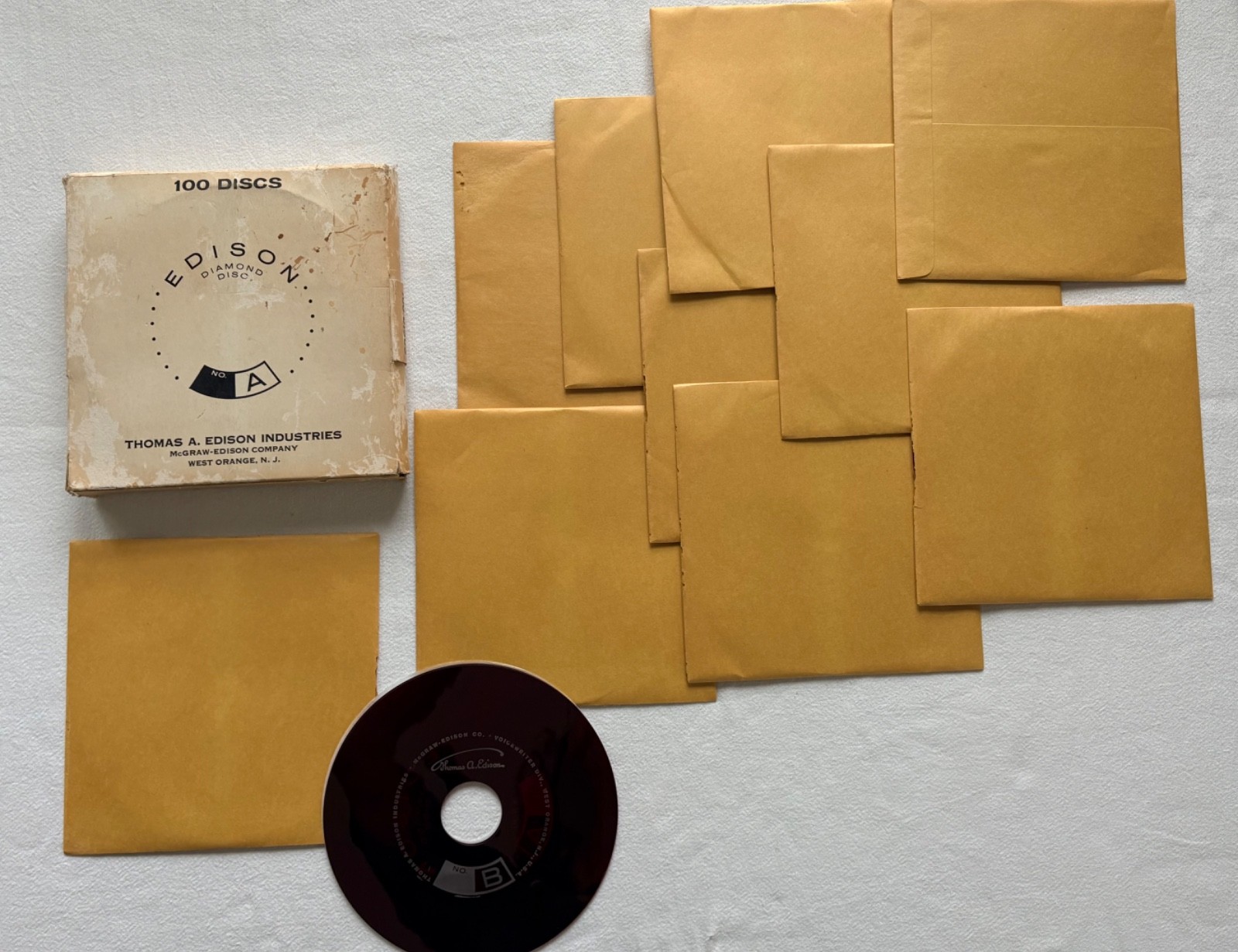 NEW IN BOX Lot of 100 Vintage Edison Diamond Discs Voice Writer Ruby Red BLANKS