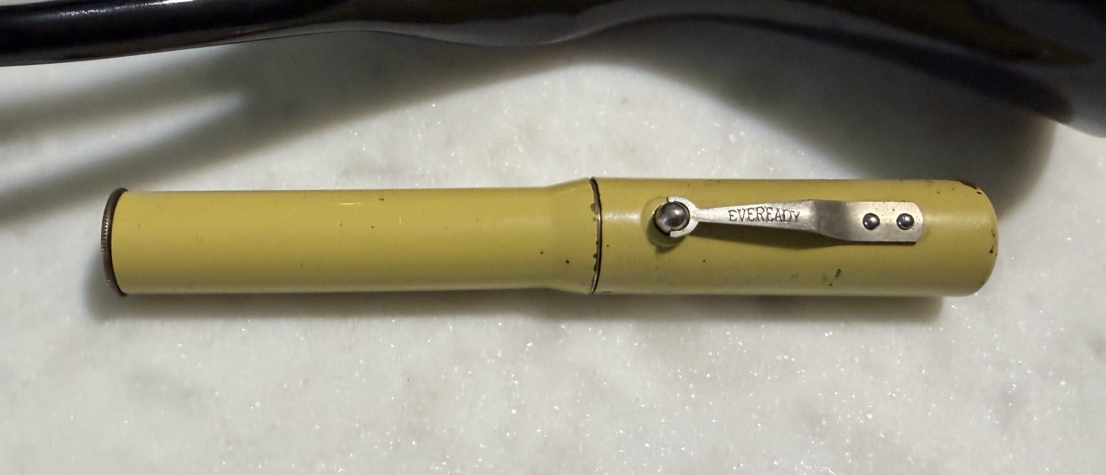 Rare Antique Working Eveready Patented Brass Pen Flashlight Penlight Yellow 5”