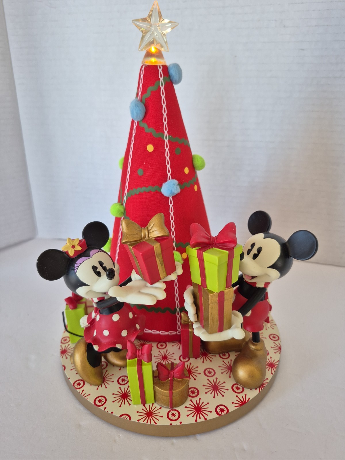 Disney Classic Lighted Red Christmas Holiday Tree Mickey Minnie Gifts Poms HTF