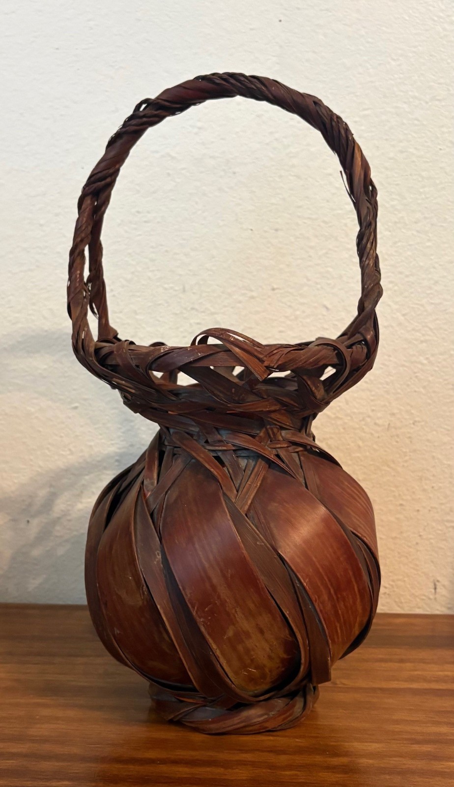 Vintage Japanese Woven Bamboo Ikebana Flower Vase Basket Hanakago - 14.5\