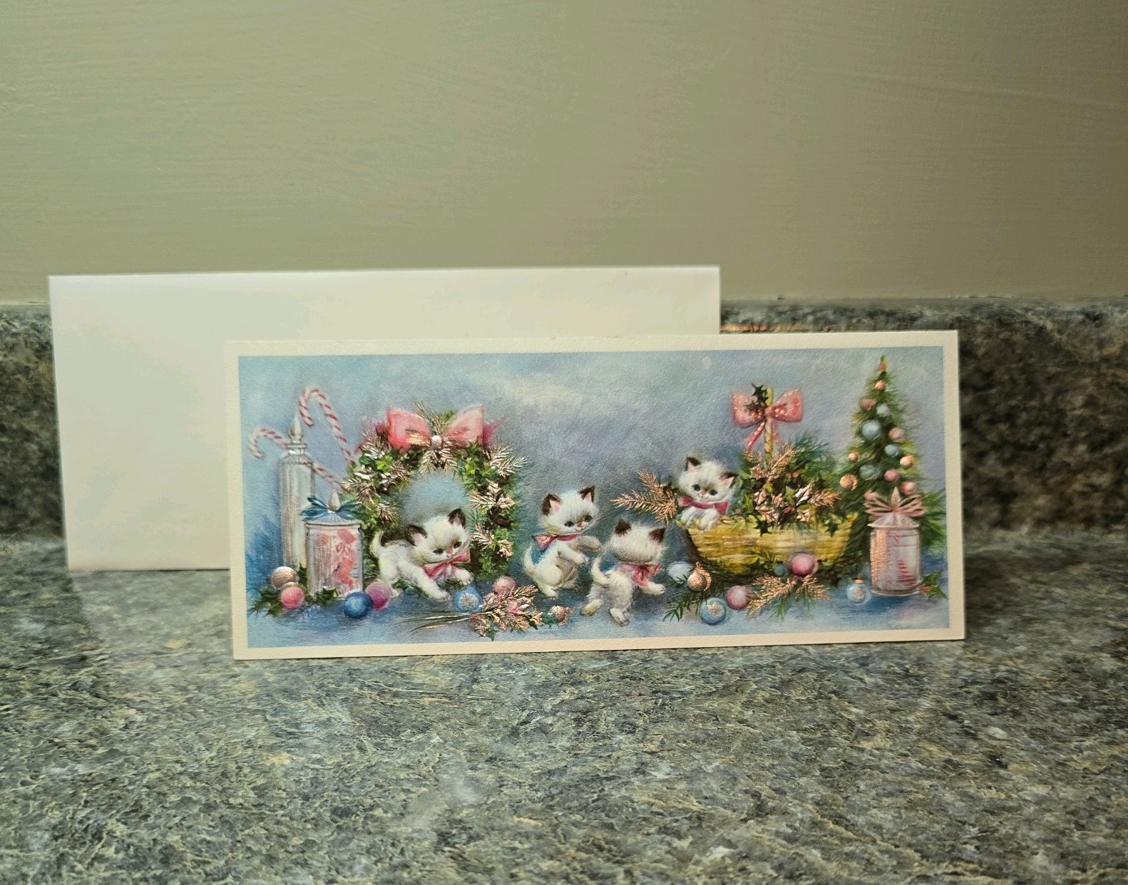 Vtg Unused Hallmark Xmas Greeting Card White Kittens & Pink Bows Silvering  7¾