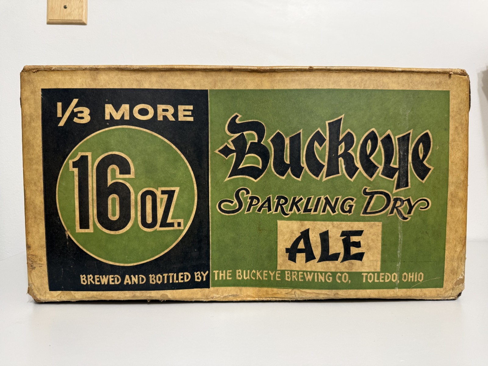 Vintage Buckeye Ale beer bottle box empty cardboard case carrier Toledo, Ohio