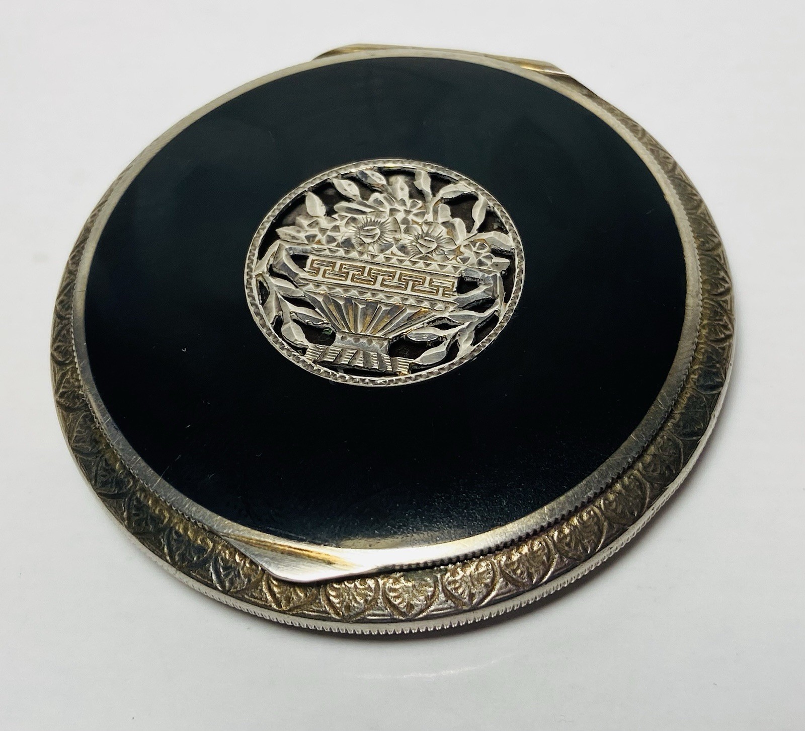 Antique Austrian 925 Sterling Silver Black Enamel Powder Compact Art Deco 1920s