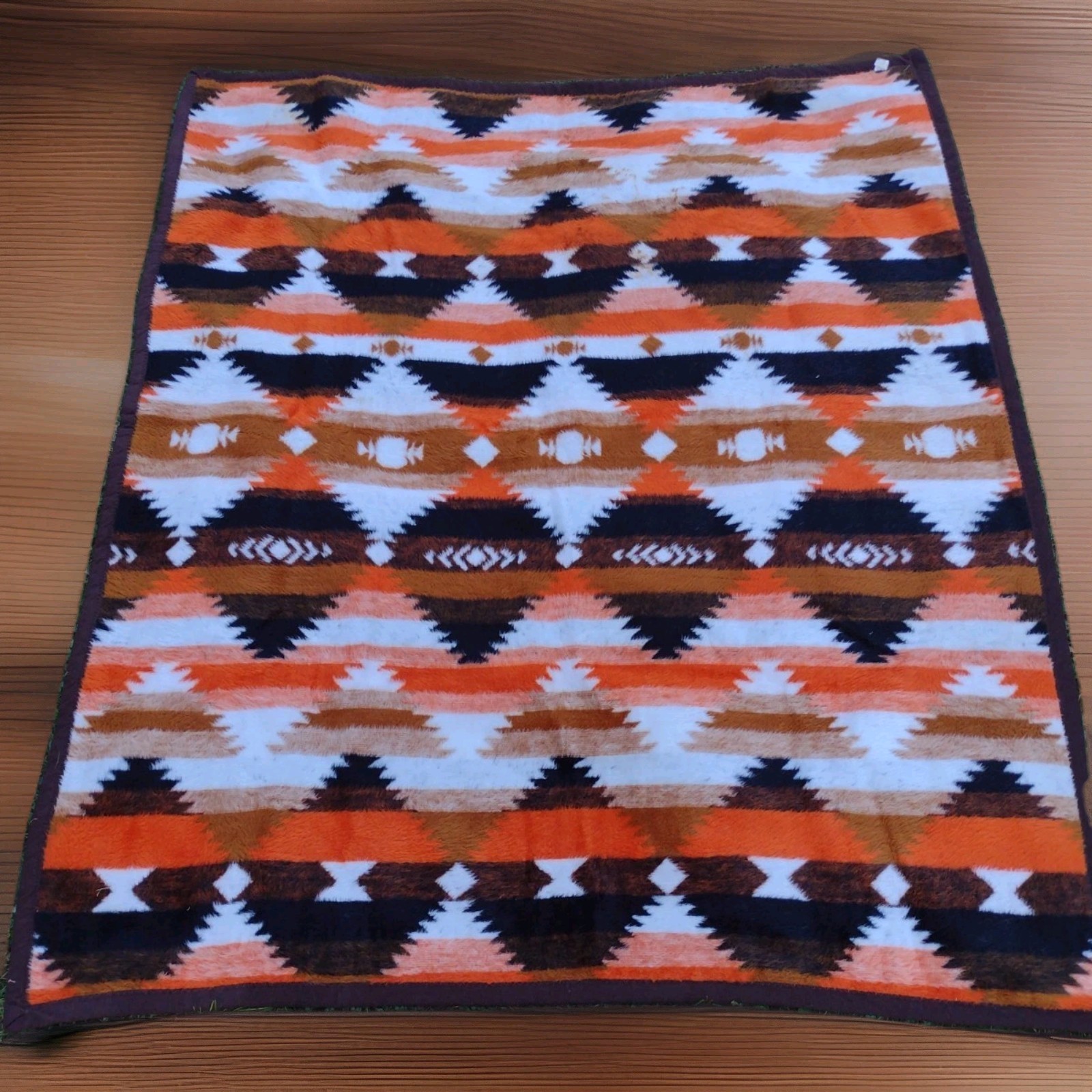 Vintage 70s Beacon Acrilan Blanket 62x74 Southwest Geometric Boho USA Made