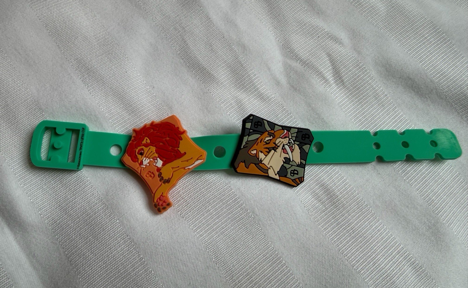 Wizard Of Emerald City Russian Film ‘24 Lion Character  Bracelet Blind Box Oz