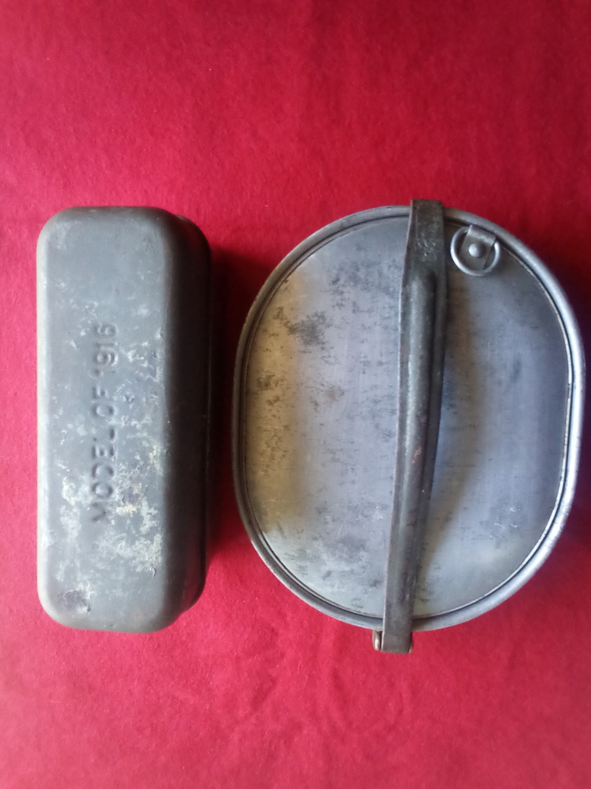 WW1 US Army. 1918 Mess Kit with  Utensils  1916 Meat can. Named