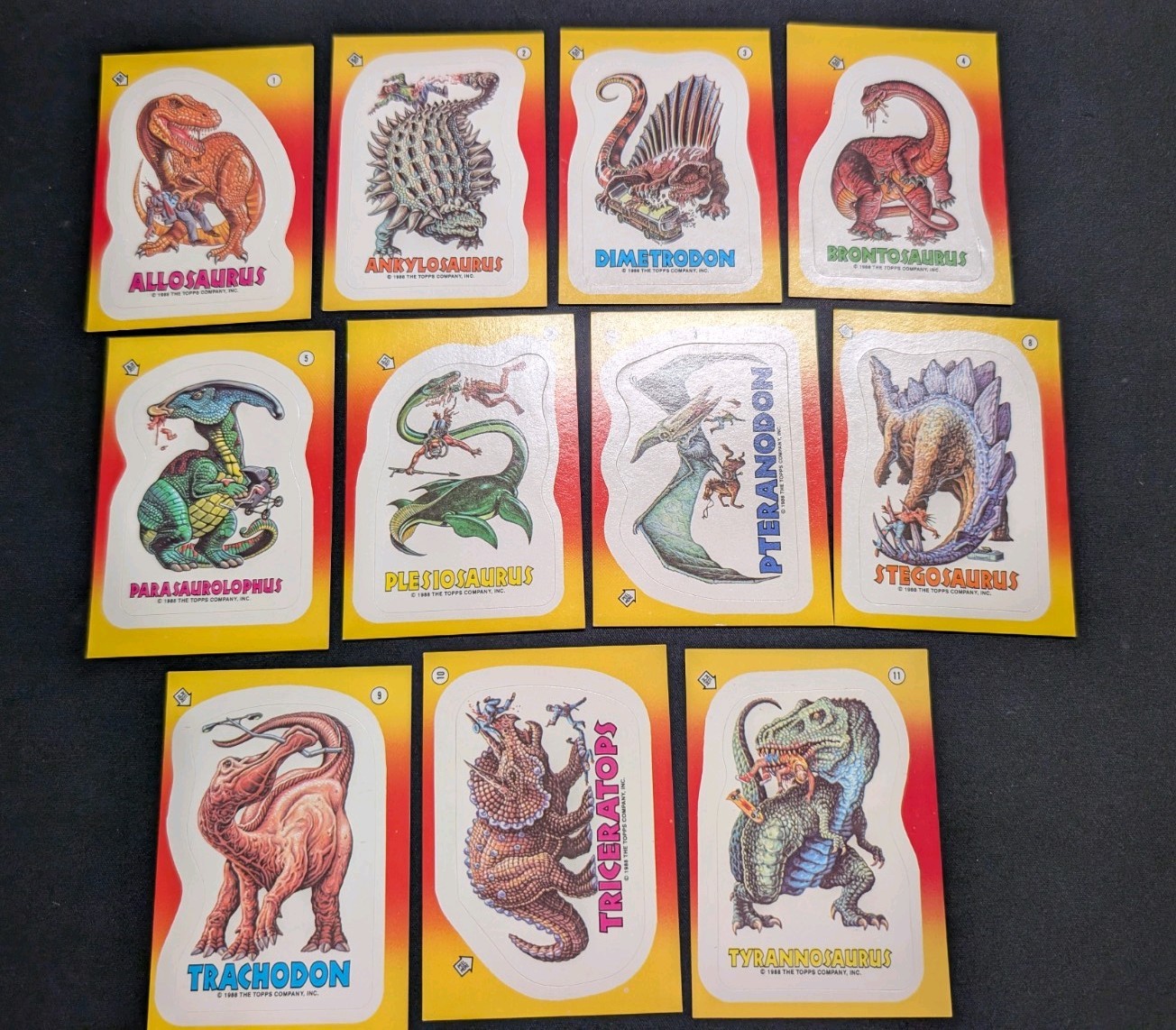 TOPPS 1988 DINOSAURS ATTACK STICKERS SET 1-11
