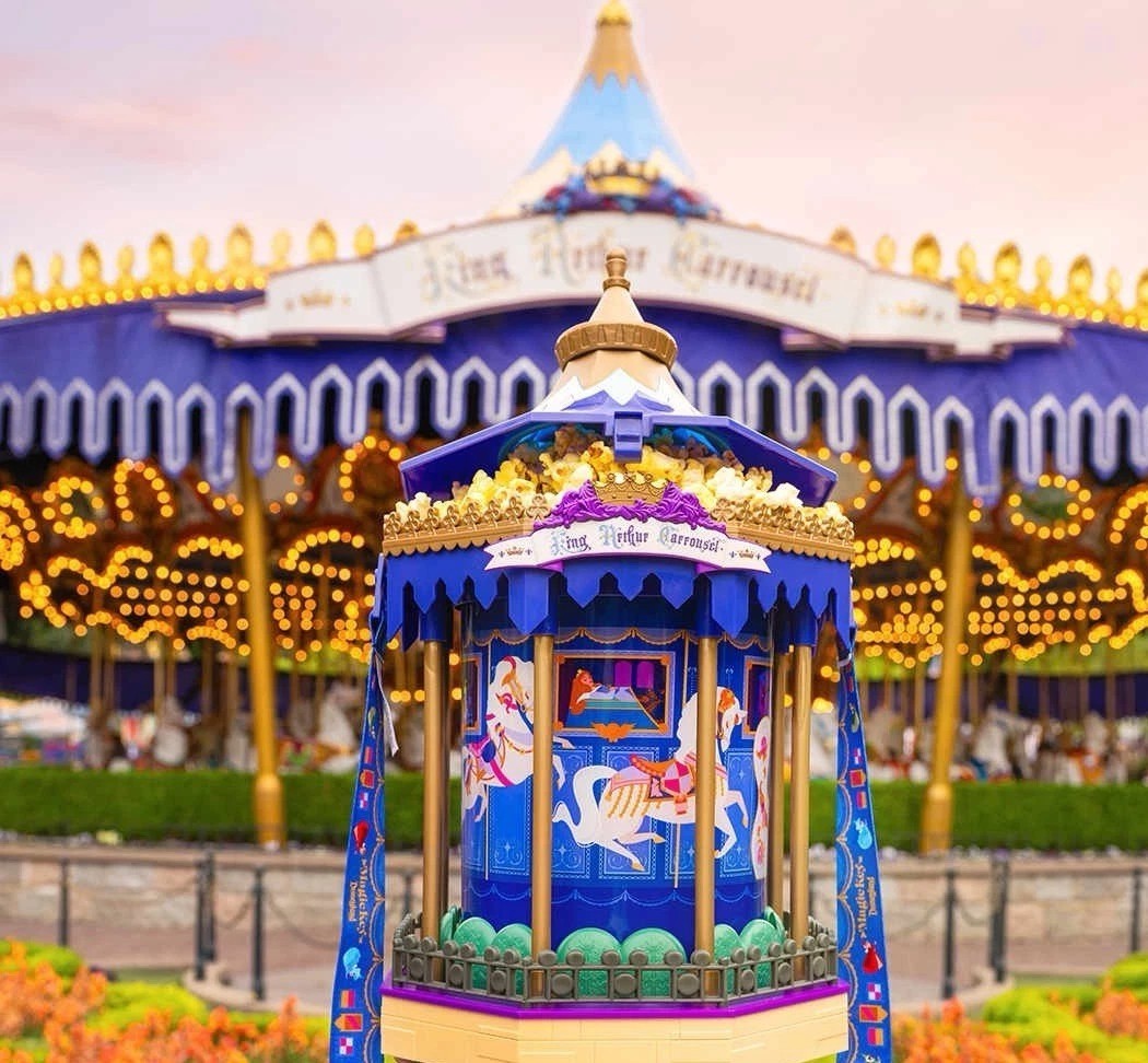 Disney 2026 King Arthur Carousel Popcorn Bucket - Spins/Plays Music/Lights Up