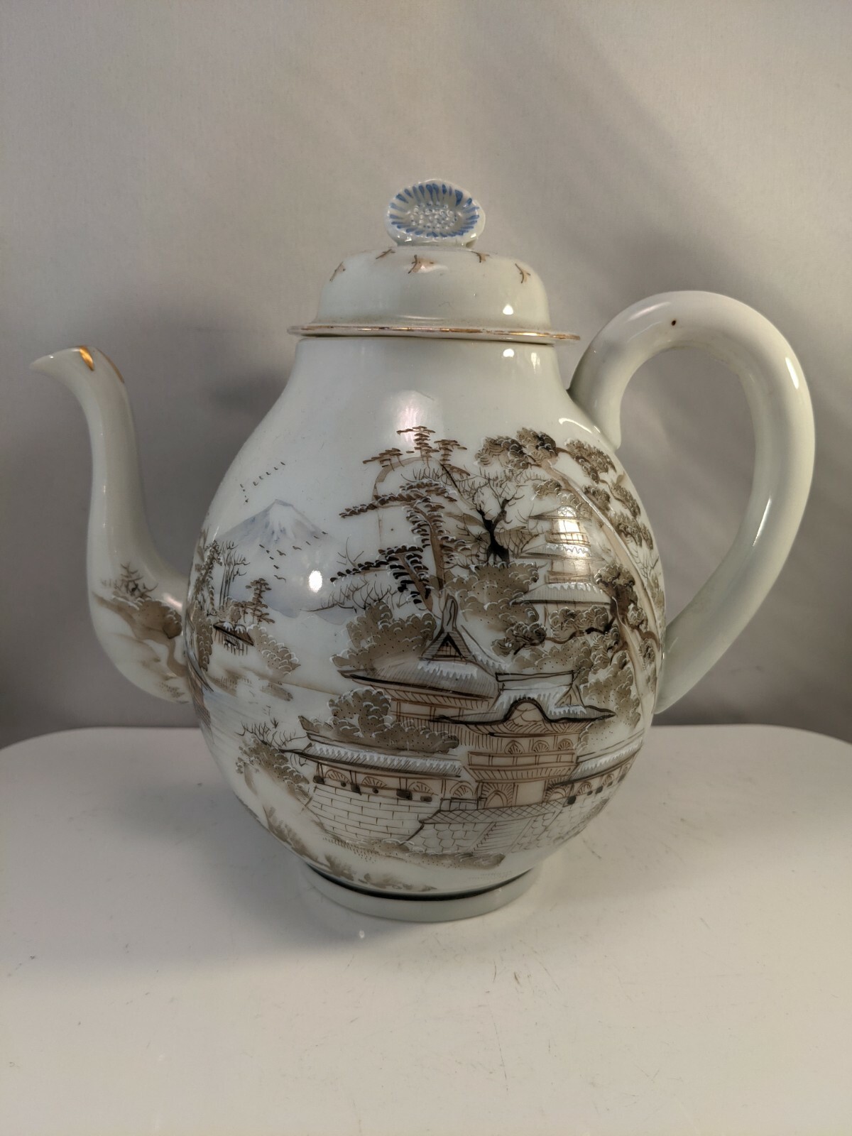 Antique Japanese Yokohama Porcelain Kutani Teapot Snow Temple Pagoda Japan
