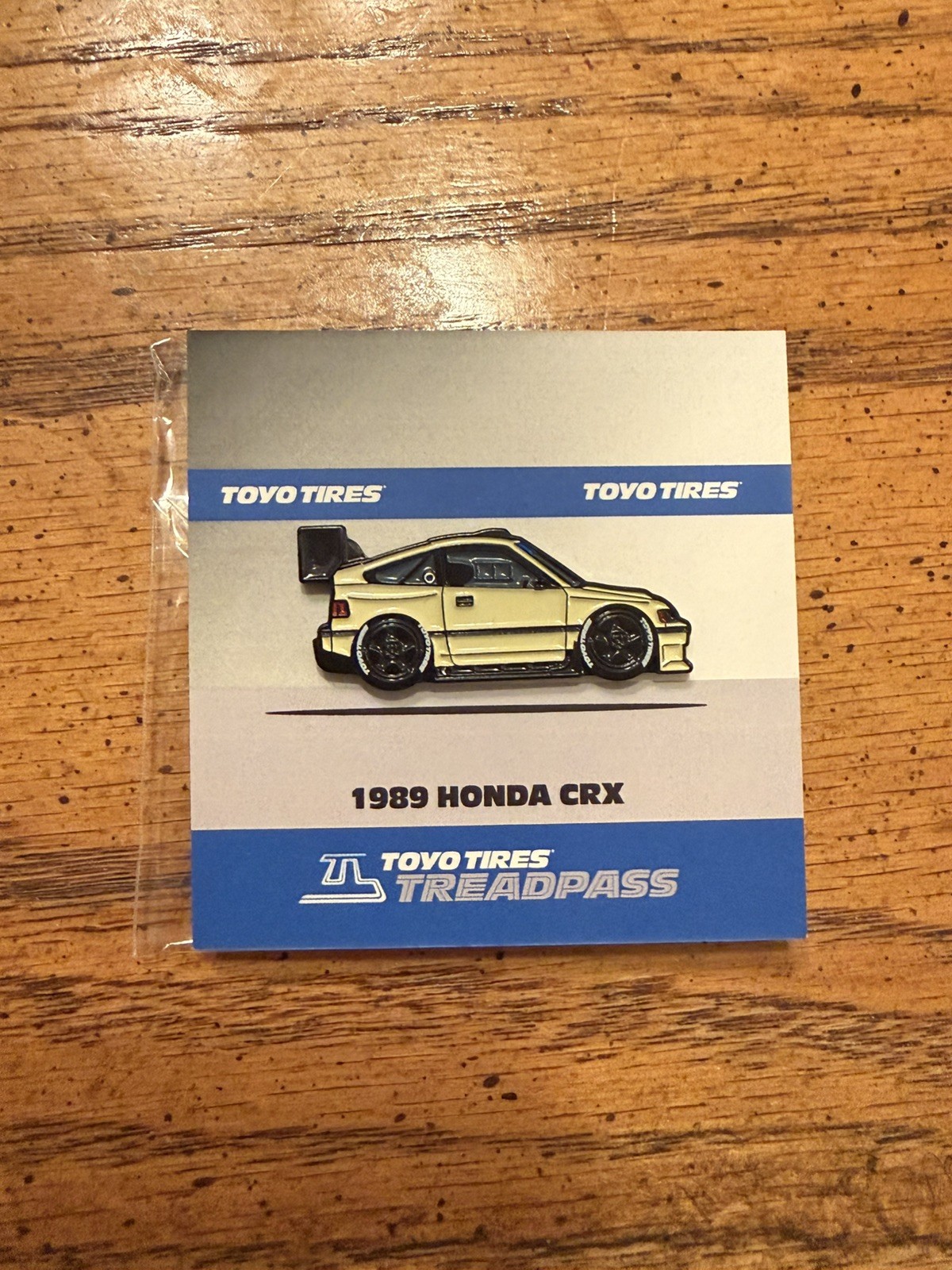 Leen Customs Exclusive Toyo Tires Treadpass Pin 1989 Honda CRX xxx/1000