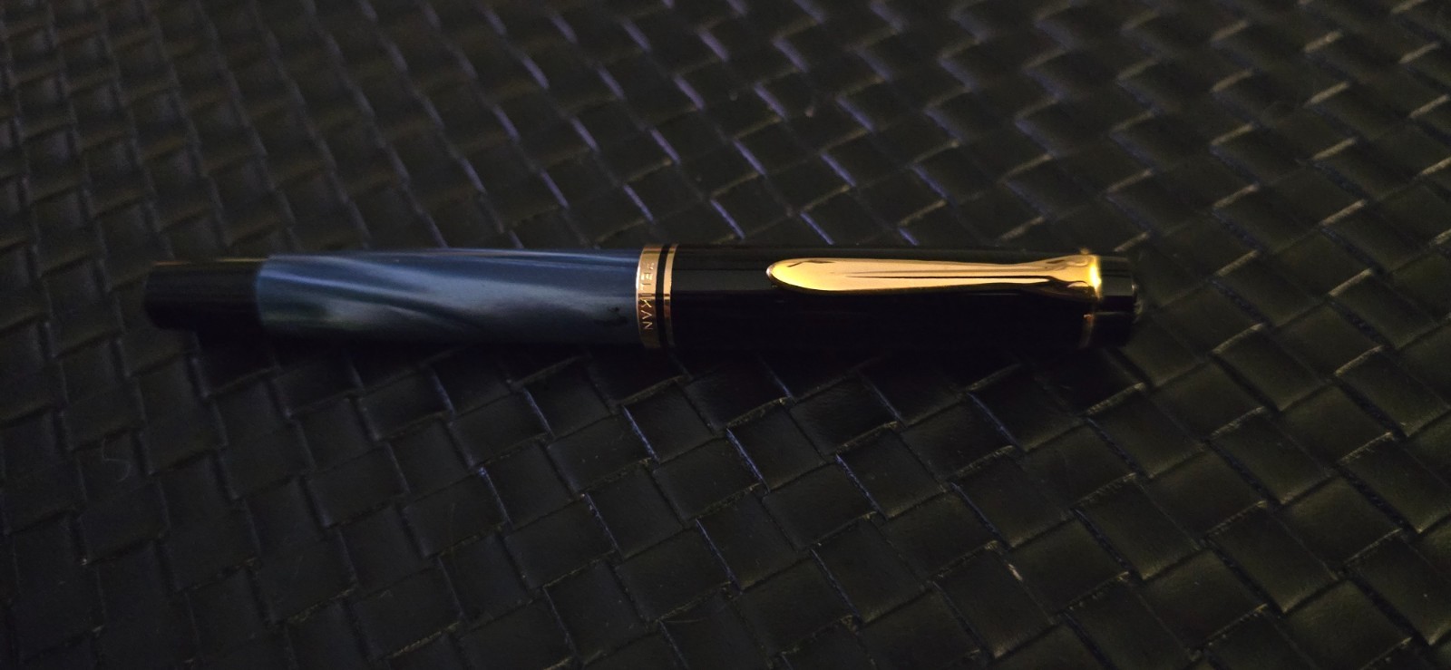 Pelikan Classic R200 Blue Marbled (Old Style)