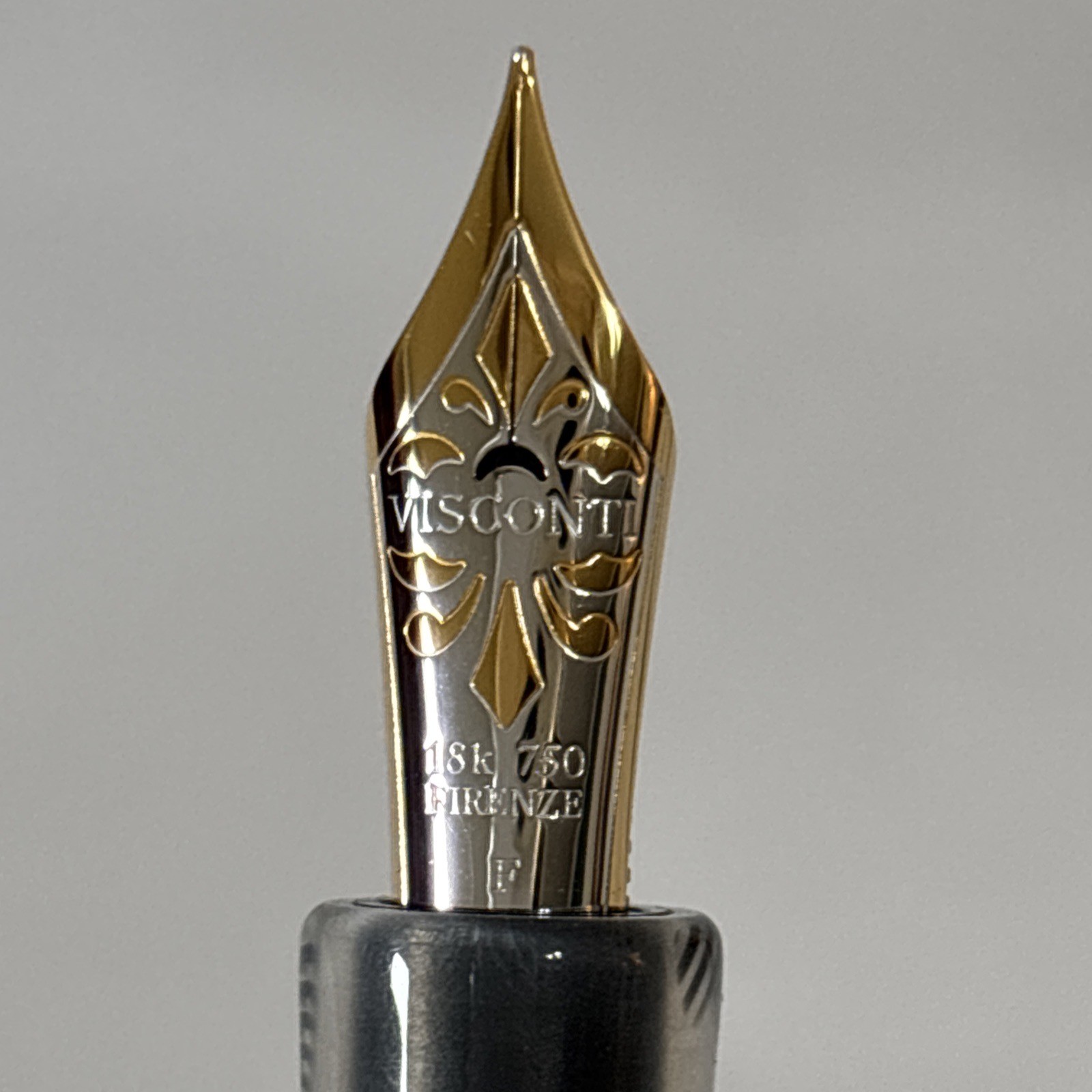 VISCONTI Limited Edition #121 Voyager Anniversary Demonstrator Fountain Pen-COA