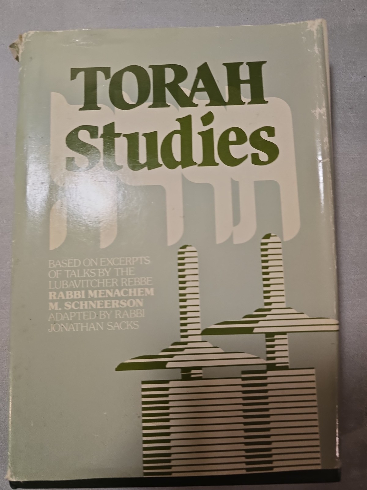 New Torah Studies by Rabbi Menachem Mendel Schneerson. H/c Jewish Book/Sefer