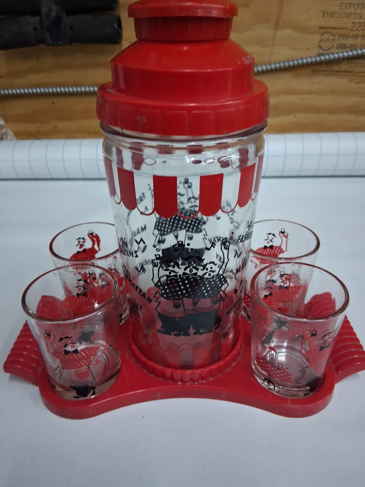 Vintage 1950s Medco Dial-A-Drink Cocktail Shaker and Glasse
