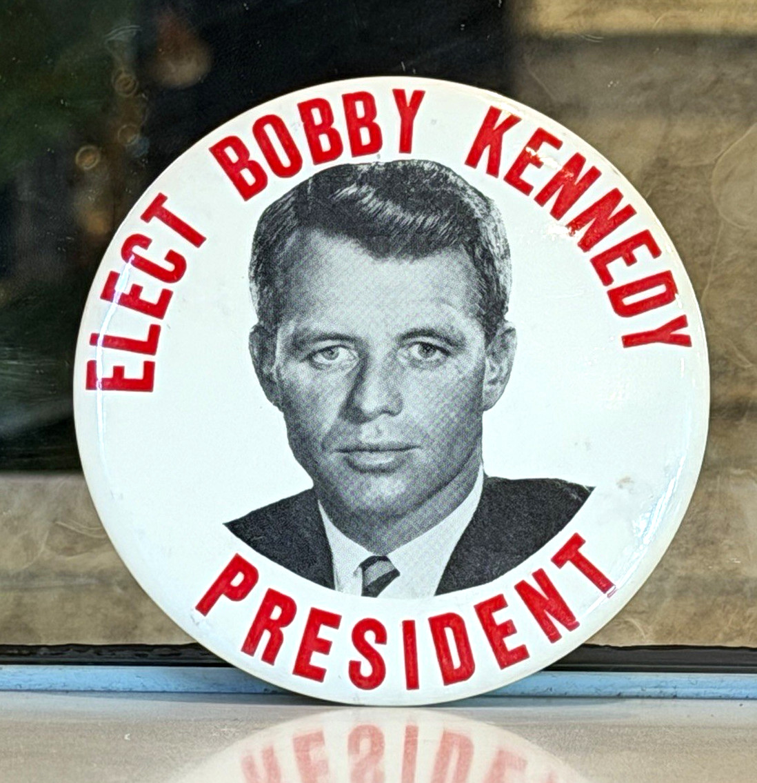 Original 1968 Elect Bobby Kennedy President RFK 3.5” Campaign Button Pin