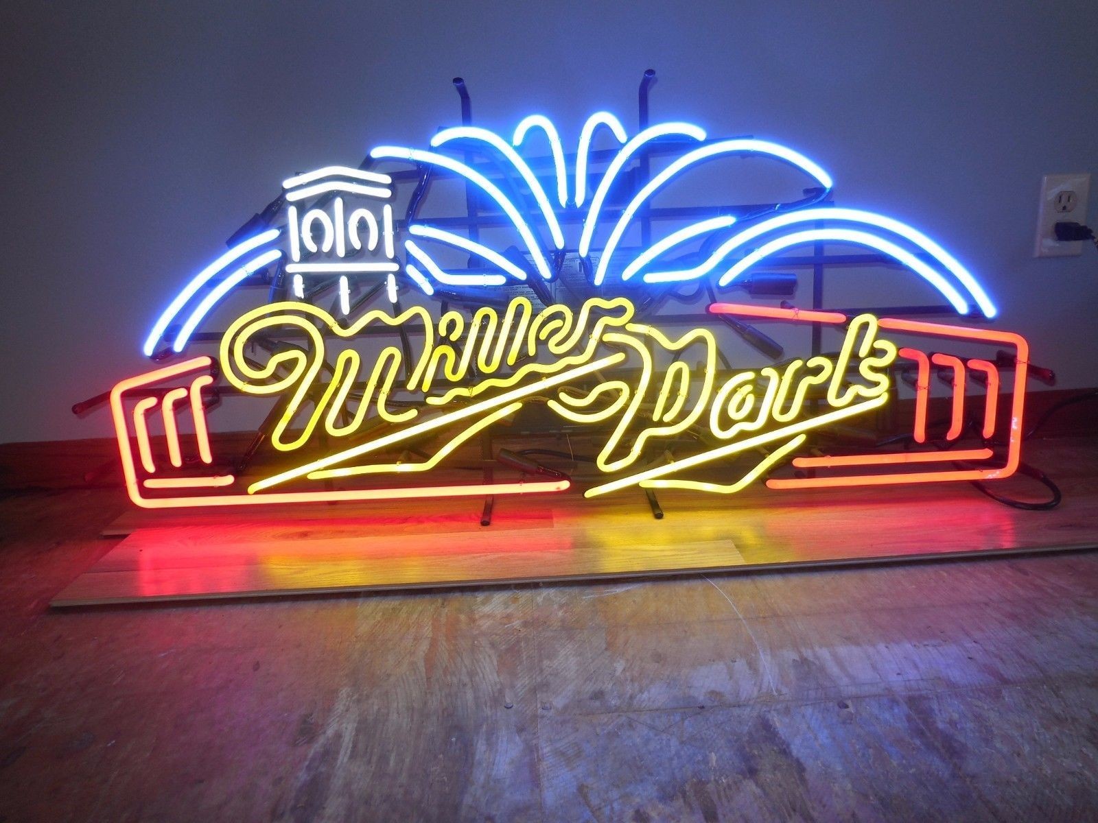 US STOCK Milwaukee Brewers Miller Park Stadium 24