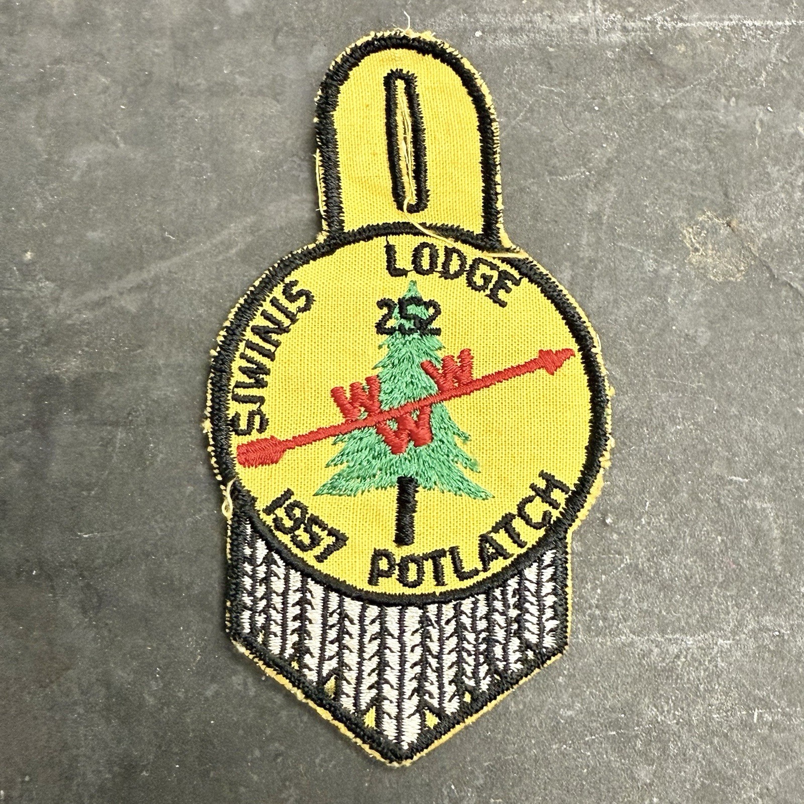 Vintage Order of the Arrow (OA) Siwinis Lodge 252 1957 Potlatch Patch