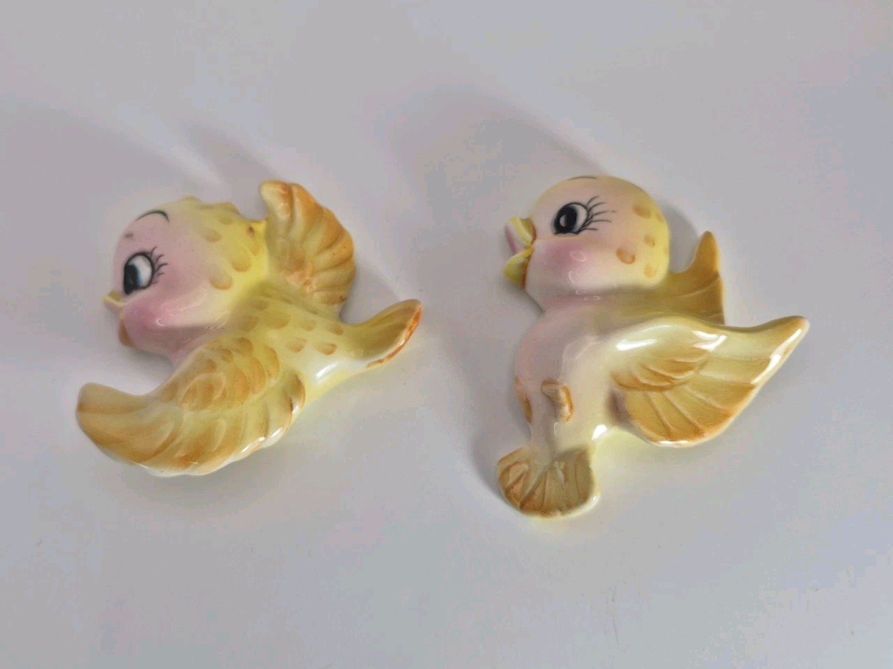 1950's Ceramic Two Baby Yellow Birds MCM Wall Plaques Anthropomorphic *Japan