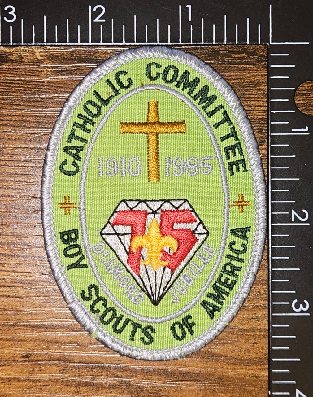 Catholic Committee Diamond Jubilee Boy Scouts of America 1985 BSA Patch