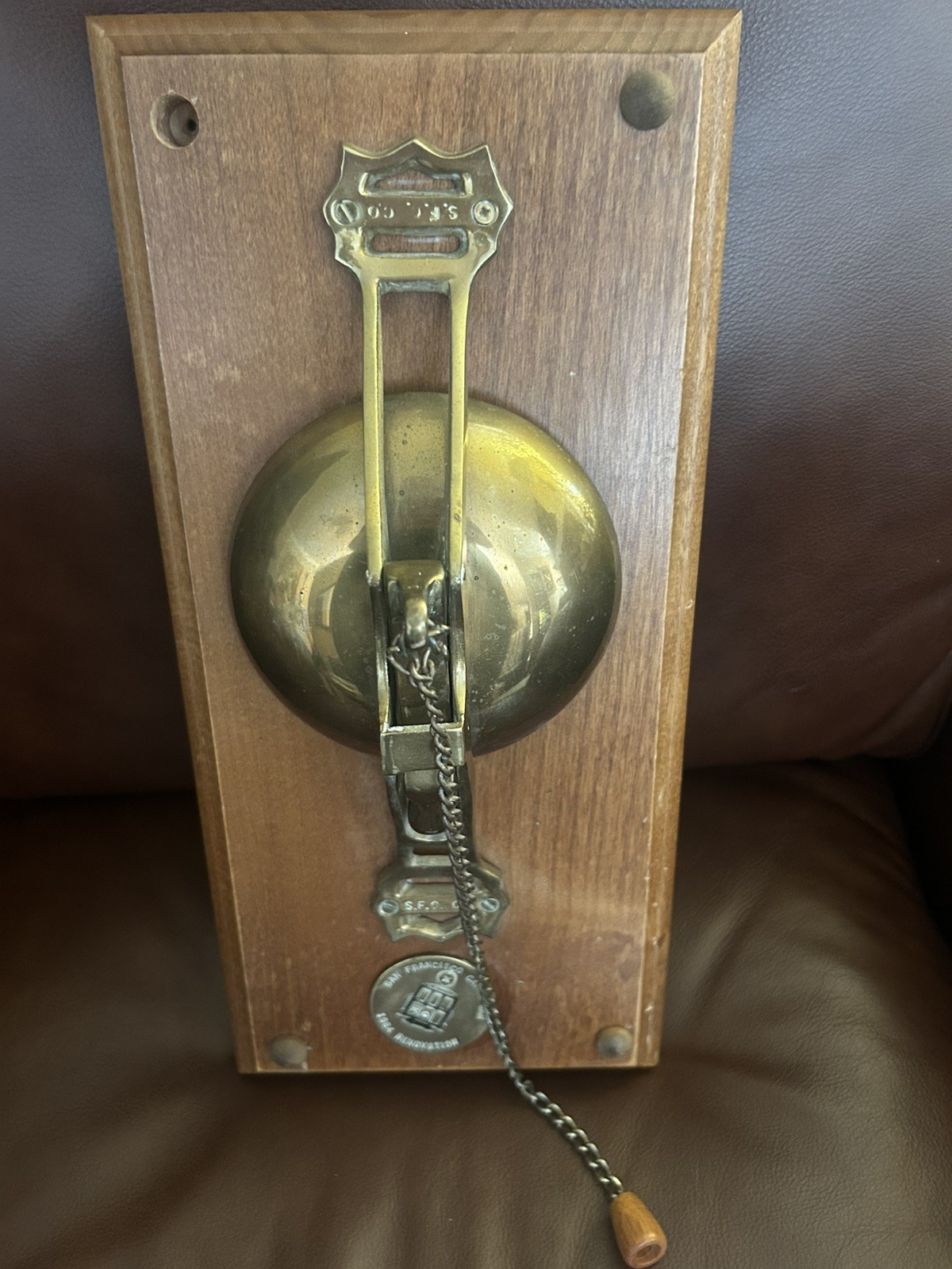SAN FRANCISCO CABLE CAR SFC Solid Brass Conductor Bell Mounted on Oak Wood