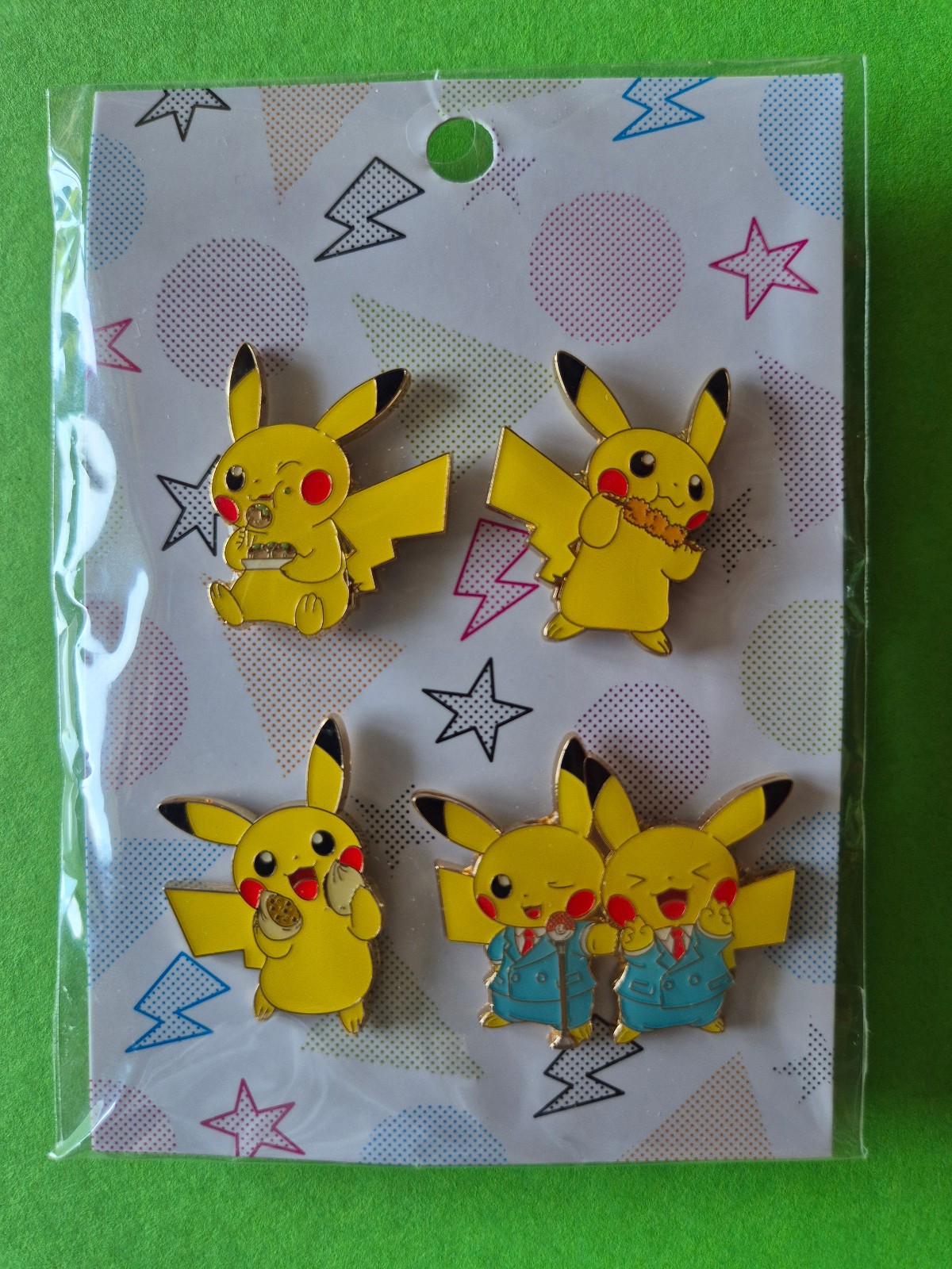 SEALED Pokémon Center Osaka DX 2019 Pikachu Pin Badge Set of 4 Manzai Japan