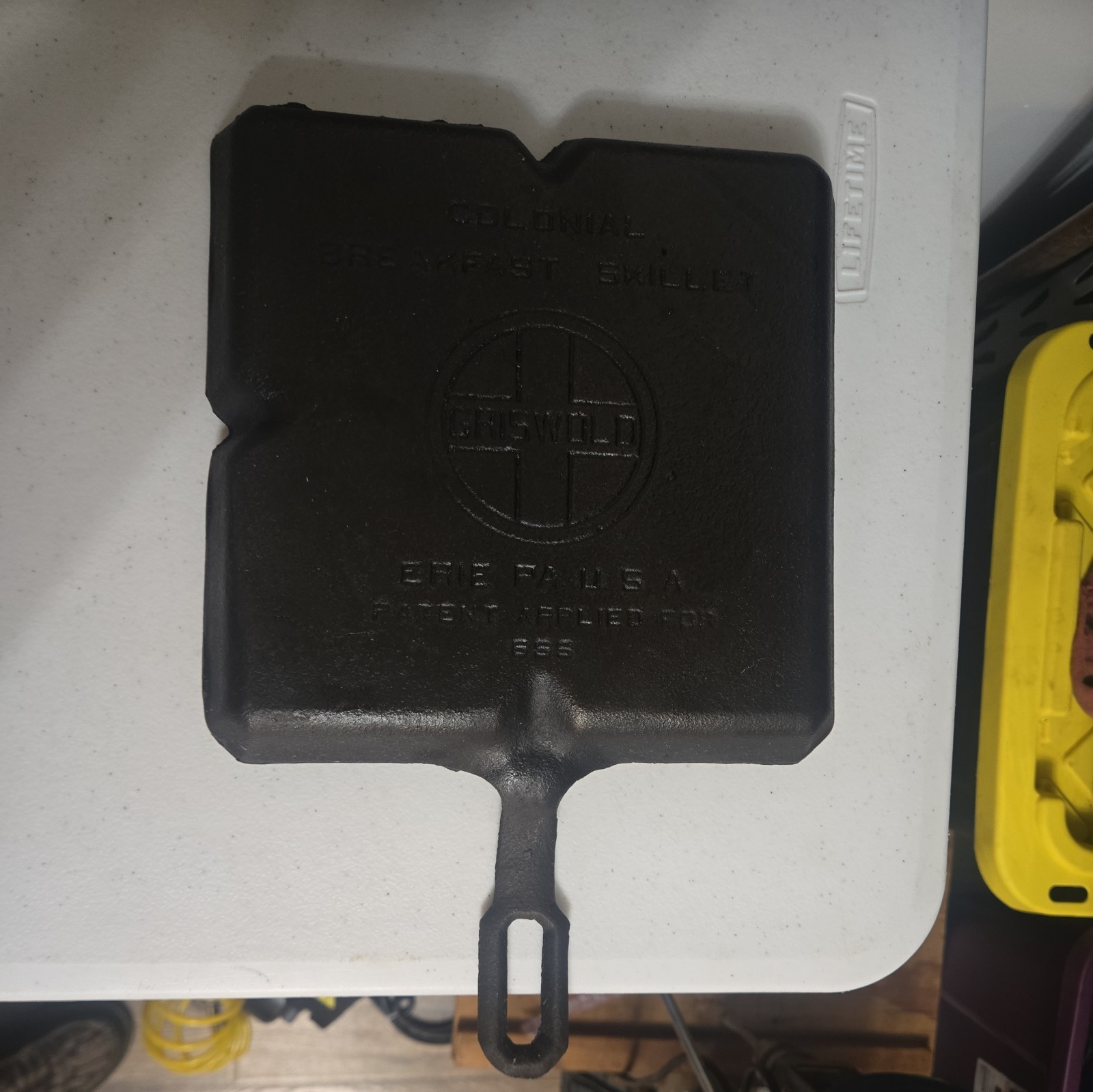 Griswold Colonial Breakfast Skillet #666  Lg. Block Logo 