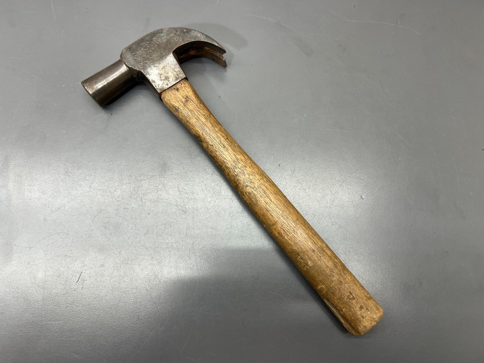 (H1) RARE ANTIQUE D. MAYDOLE 20oz CLAW HAMMER - MADE IN USA