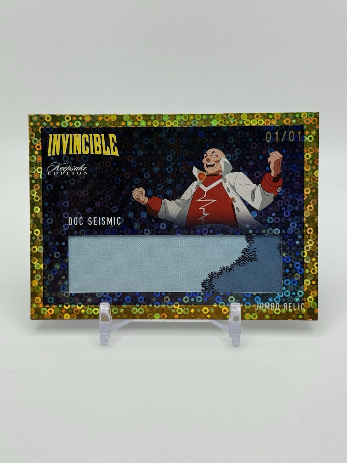 Invincible - Relic-Doc Seismic Serial # 1/1 Card #561 -1st Print