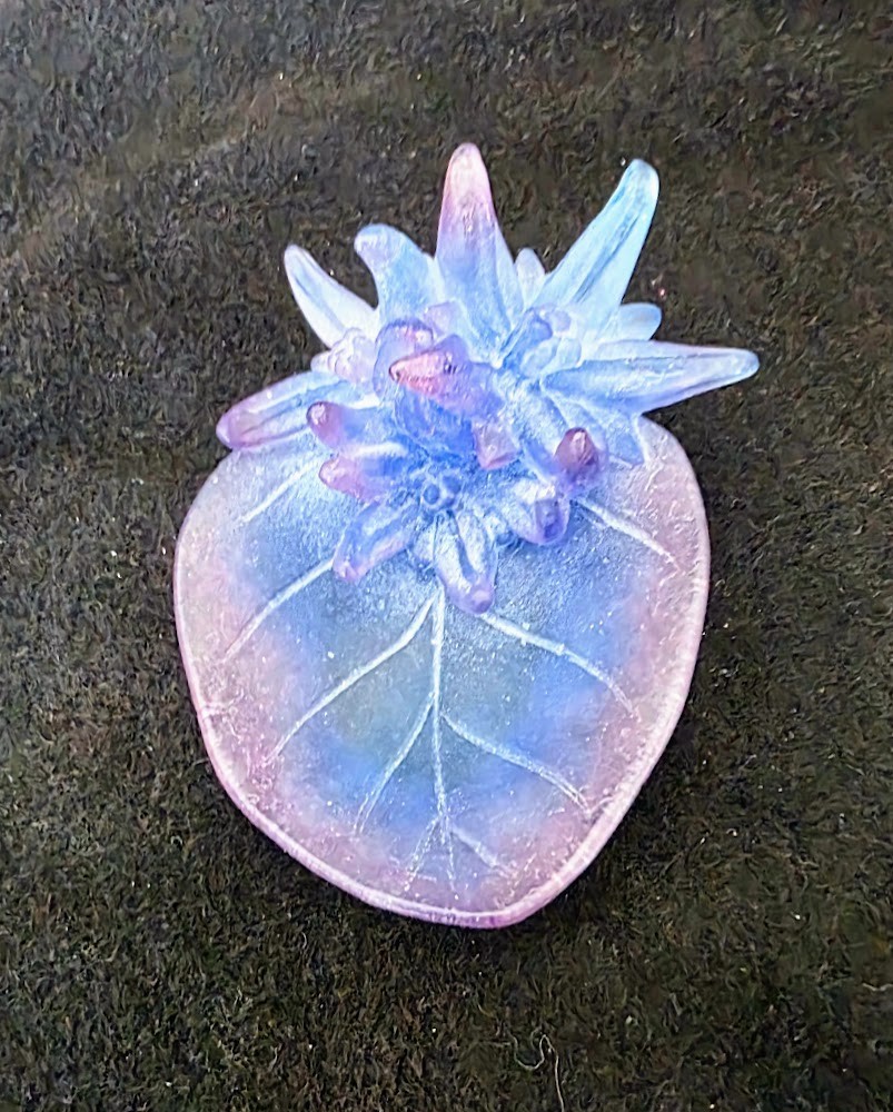 DAUM France Blue & Purple Heart, Flower Shape 3D Trinket Dish Retired Style 50's