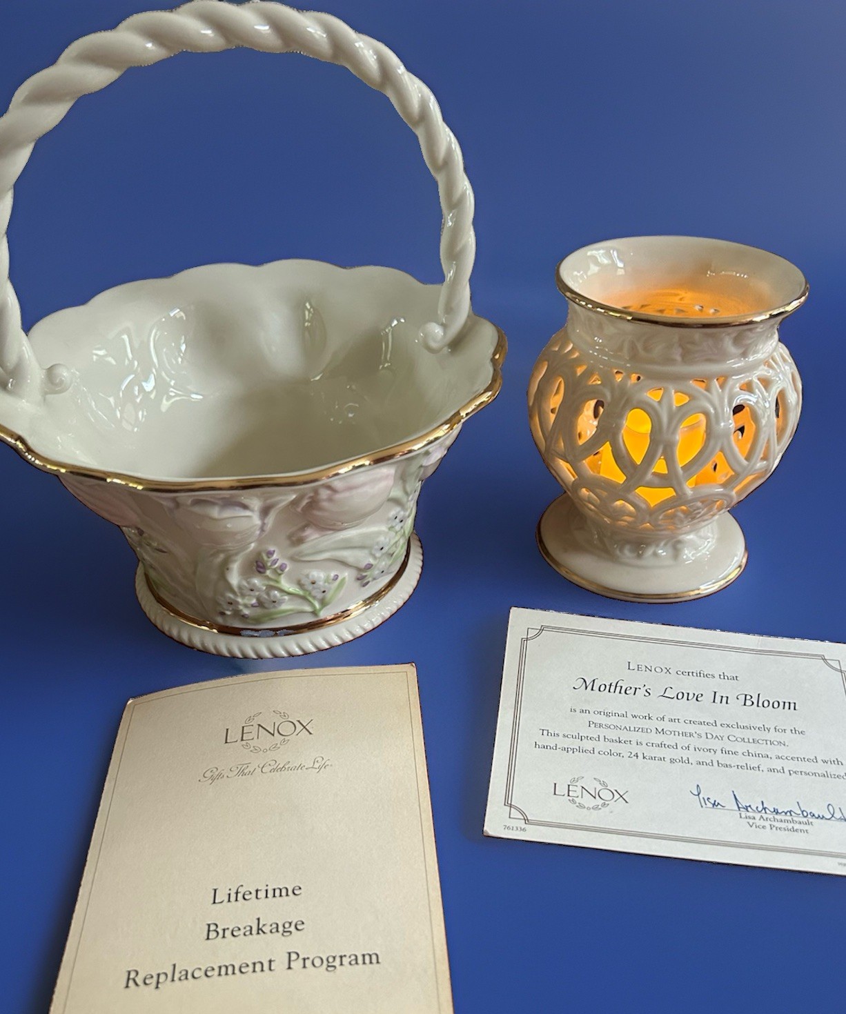 Lenox \'\'Mothers Love In Bloom\